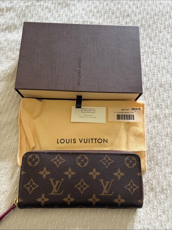 Louis Vuitton Handbags - Louis Vuitton Monogram Canvas Zip Around Wallet - Fuchia